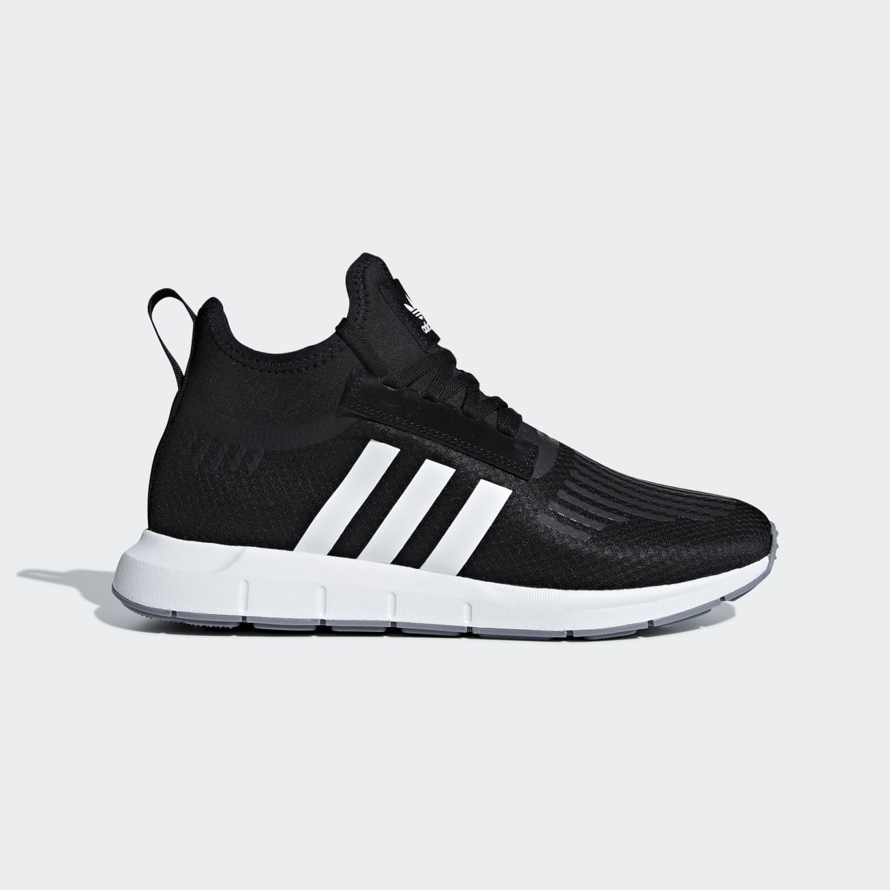 Adidas Swift Run Barrier Férfi Originals Cipő - Fekete [D72073]